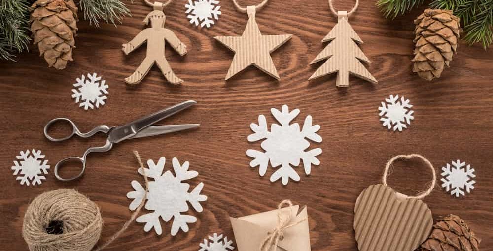 DIY enfant : décorations de Noël en pâte autodurcissante