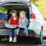 Voyager en voiture avec des enfants : nos indispensables