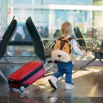 Voyager avec des Enfants en Avion : 3 conseils indispensables